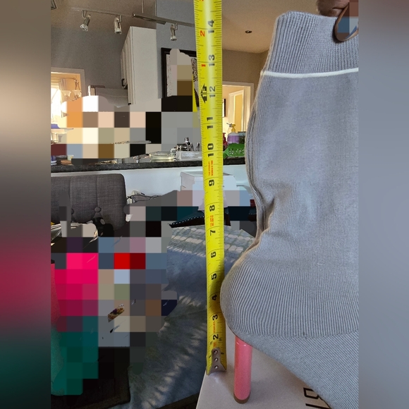 NIB!! Grey Sock Boots size 10 Breckelles - Picture 6 of 7